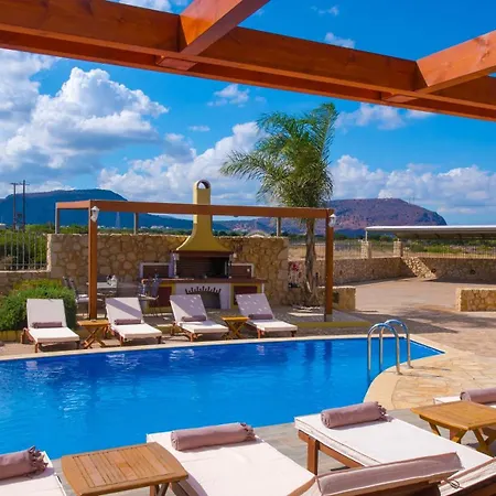 Sunshine With Private Pool By Estia